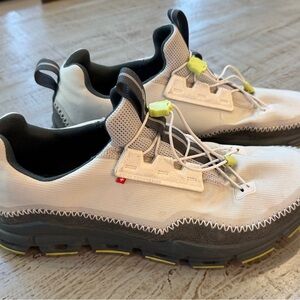 On Running Men's White and Gray Sneakers with Lime Accents